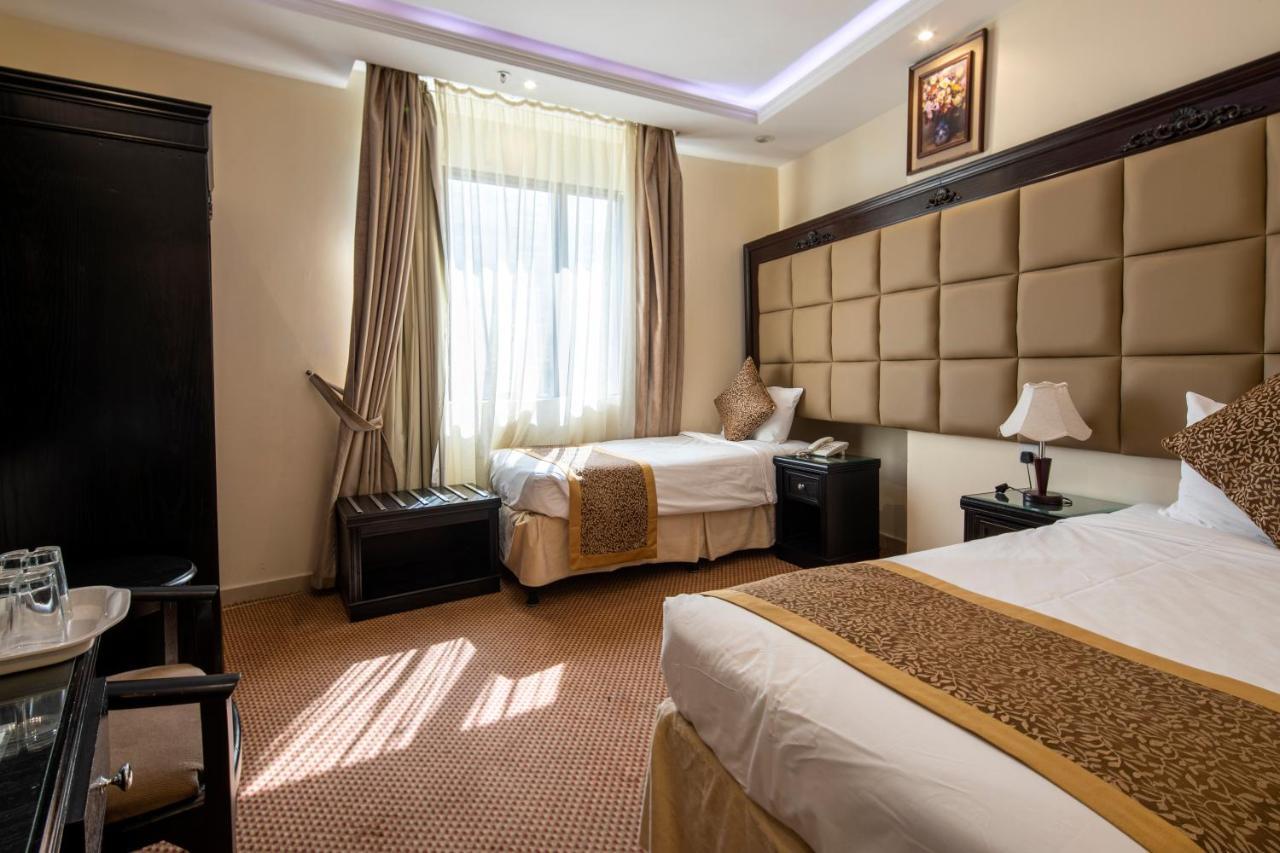 Kyona Alaziziyah Hotel Mecca Bagian luar foto